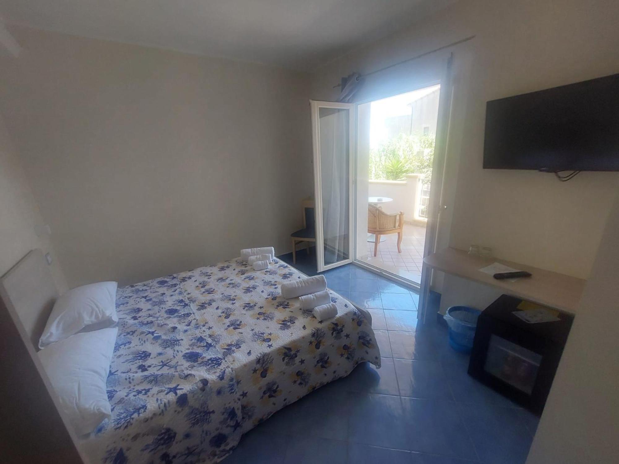 Blue Marine - Free Parking Hotel Tropea Kültér fotó