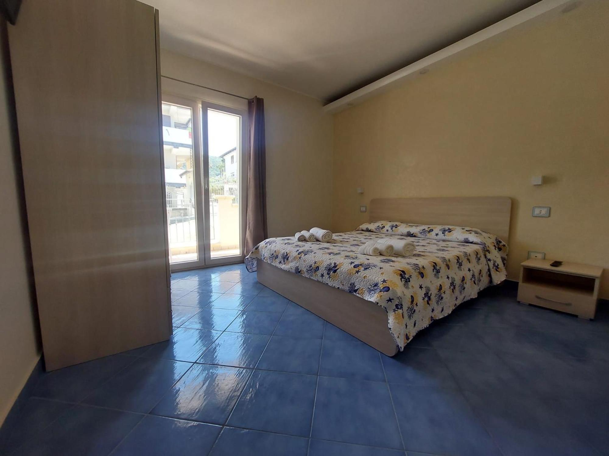 Blue Marine - Free Parking Hotel Tropea Kültér fotó
